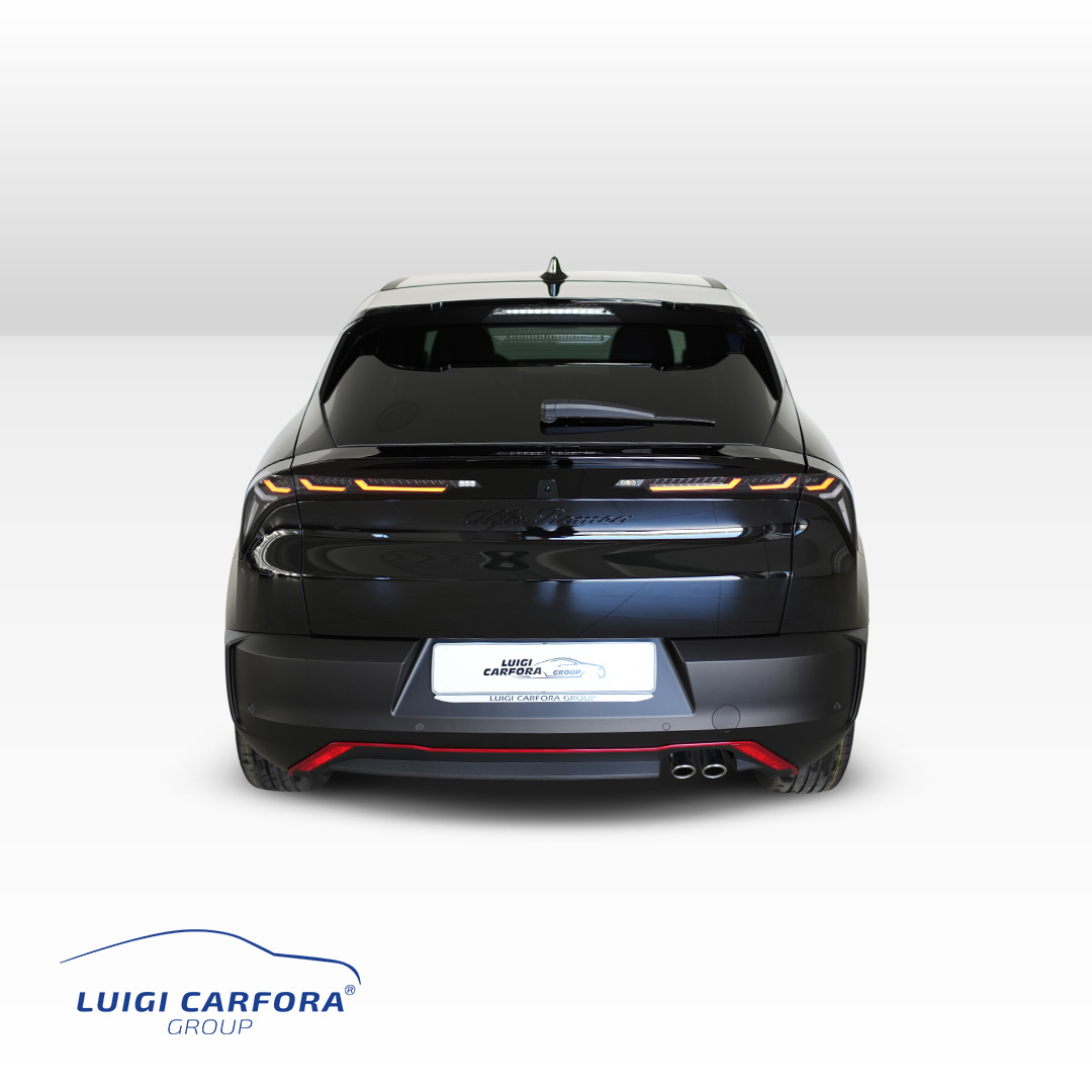 Gallery2-Alfa Romeo-Junior-1.2-136CV-Hybrid-Speciale